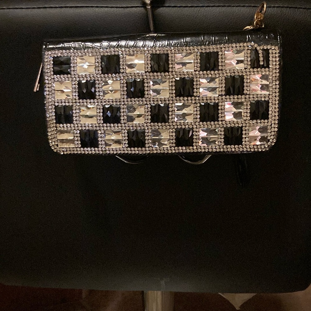 Bling Glass Or/And Black With Clear Glass Wallets.